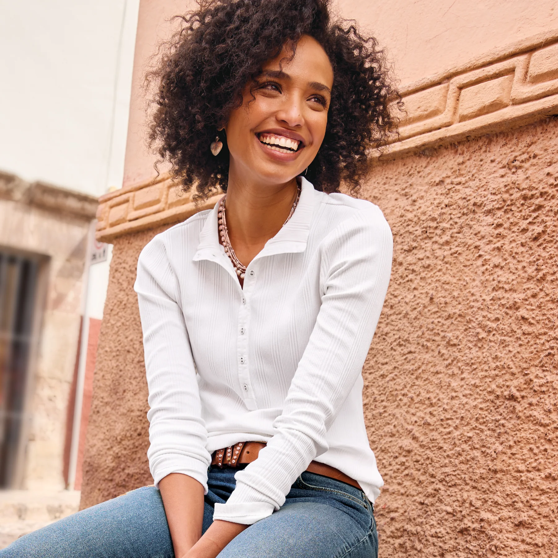 Caspia Henley, Petite