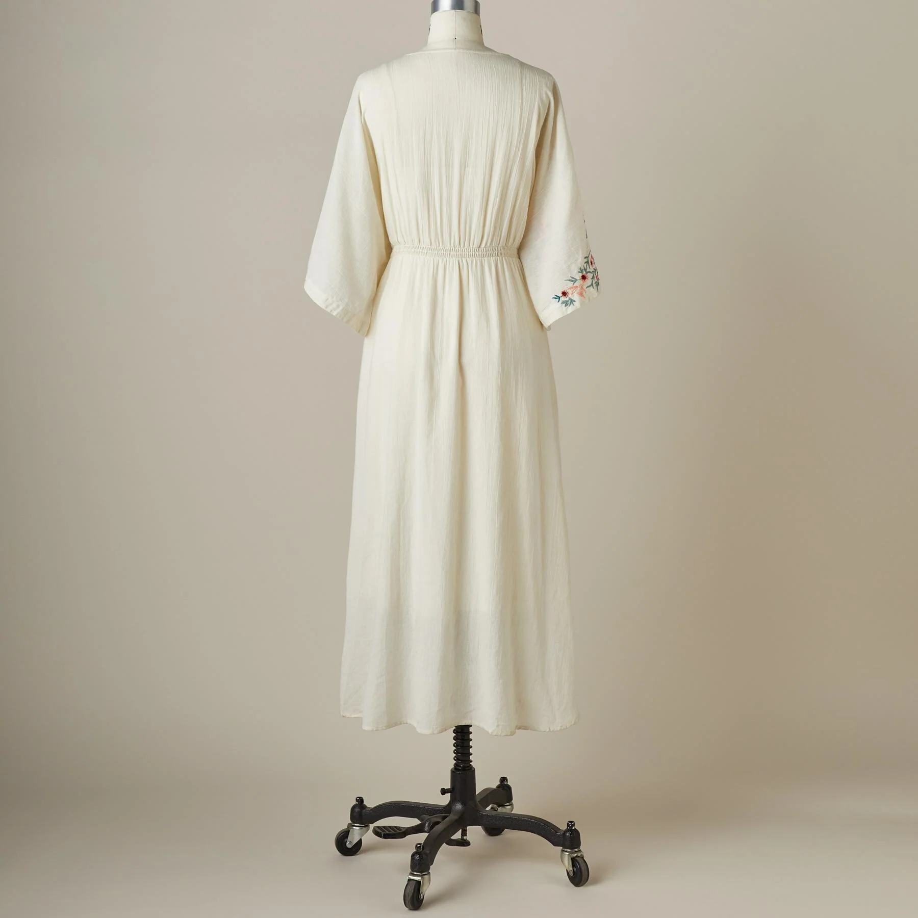 Artful Vines Dresss Petite