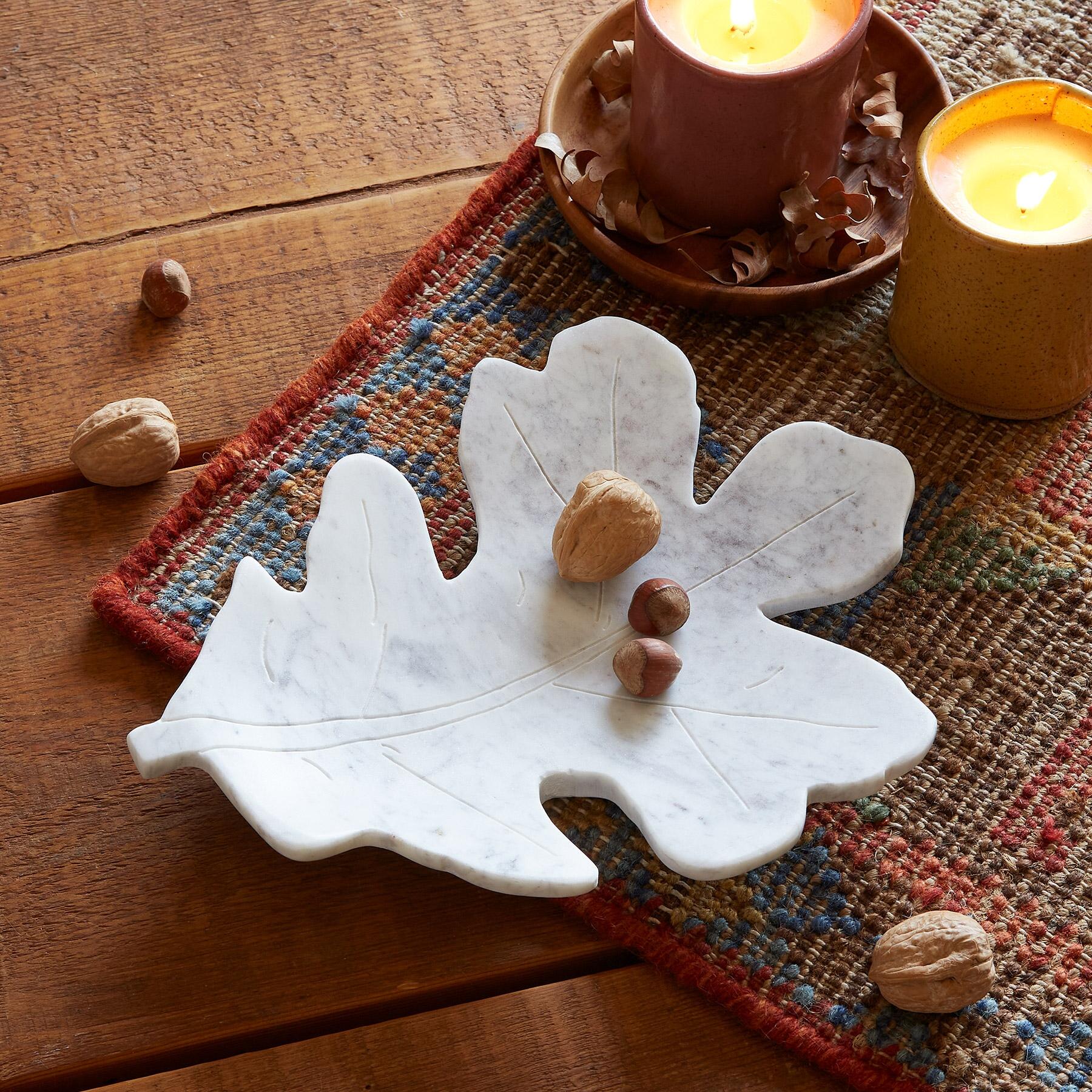 Botannica Oak Leaf Marble Plate