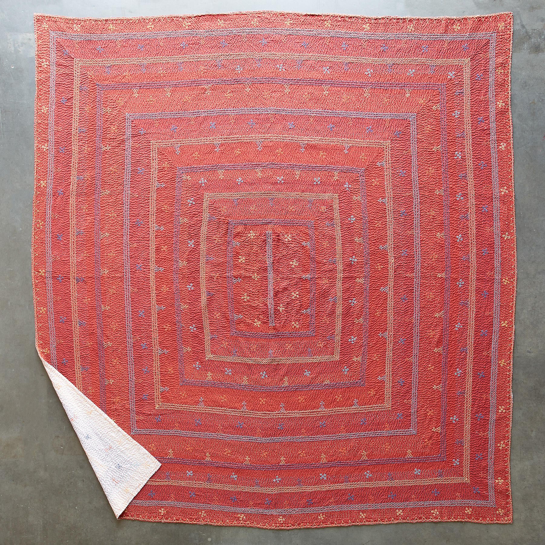 Dulcina Lightweight Quilt