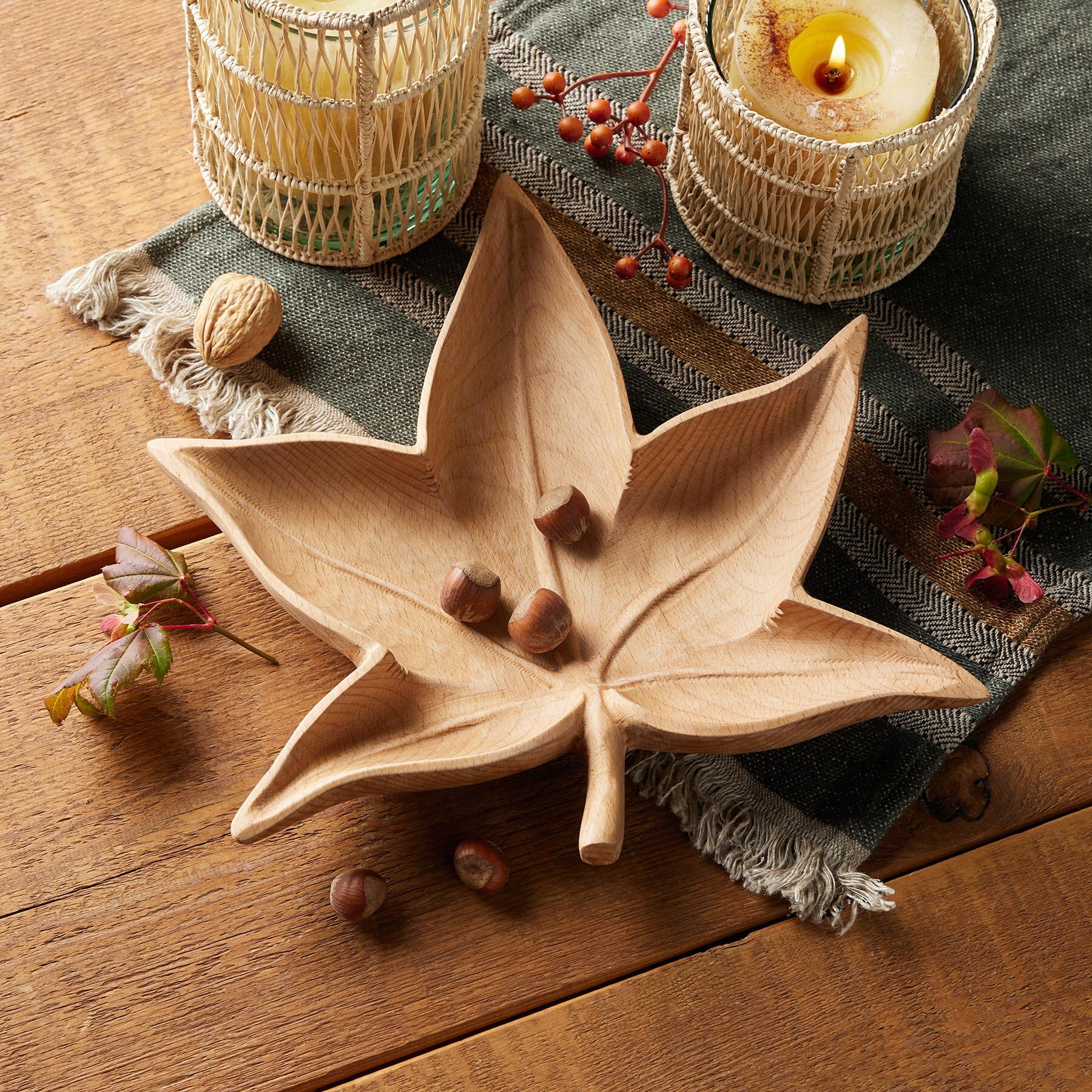 Botannica Sugar Gum Carved Leaf Bowl