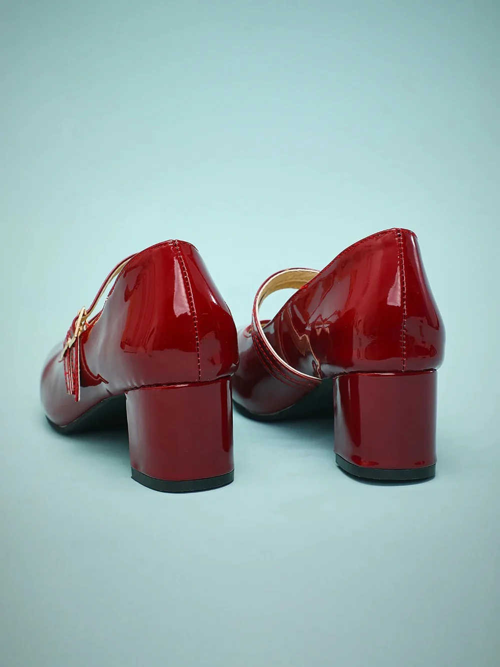 1920s Women's Dancewear Shoes Buckles Block Heel Closed Toe Retro Shoes - QUGEX