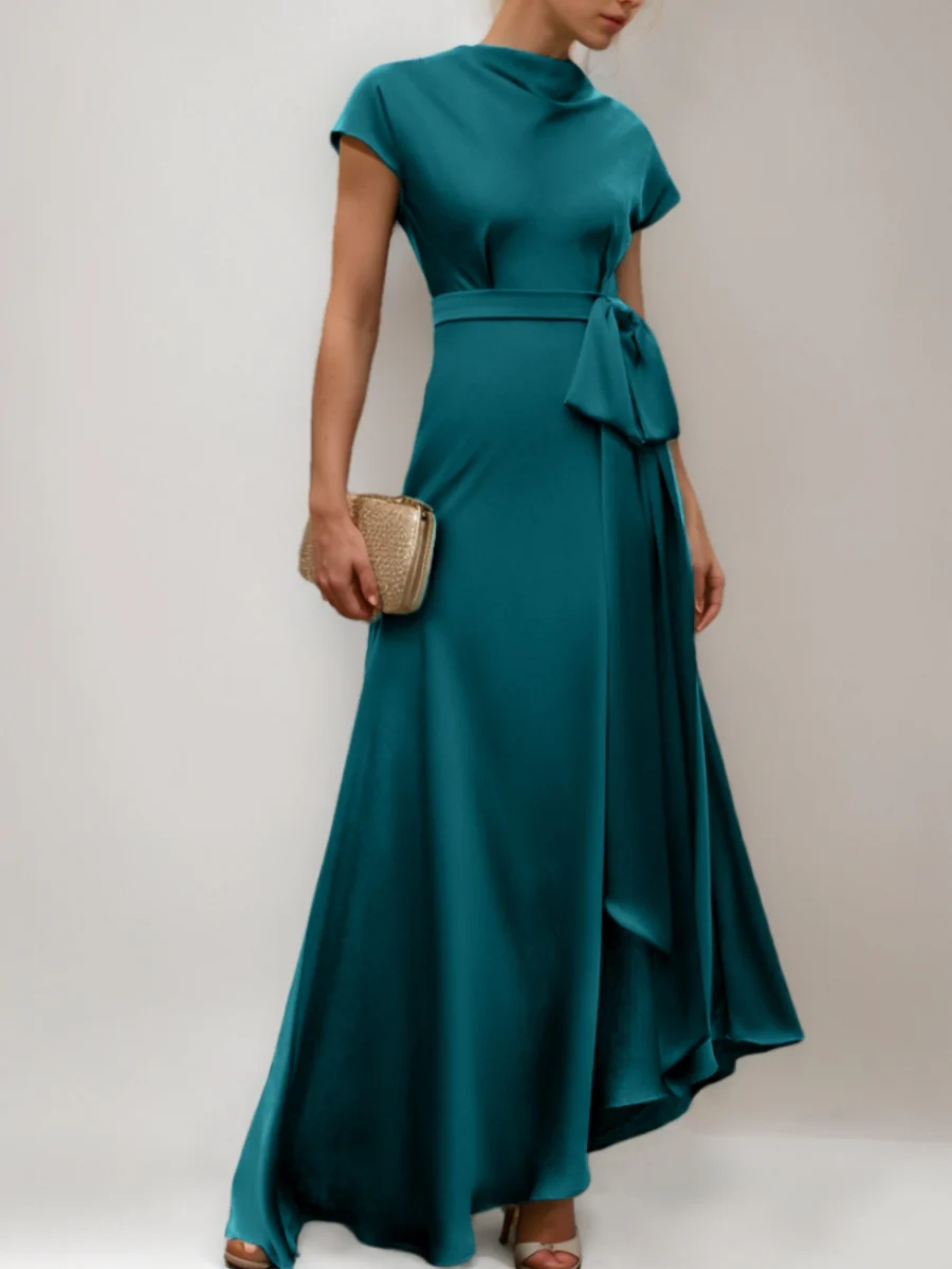 A-Line/Princess Short Sleeves Asymmetrical Mother of the Bride Dresses with Pleats - QUGEX