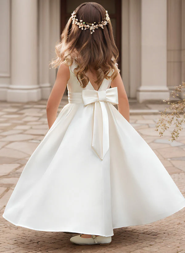 A-Line/Princess Satin Flower Girl Dresses with Bowknot - QUGEX