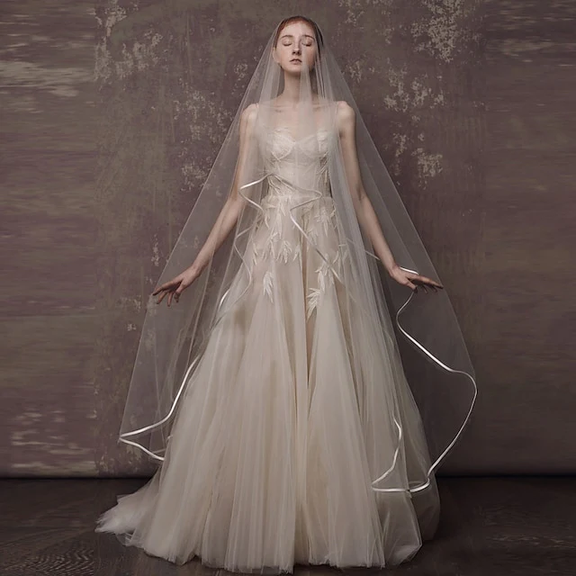 One-tier Cute / Sweet Wedding Veil Chapel Veils with Solid Tulle - QUGEX