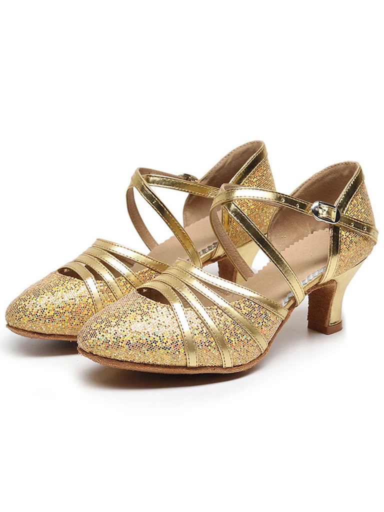 Women's Dancewear Shoes  Buckle Closed Toe Low Heel Latin Dance Shoes - QUGEX