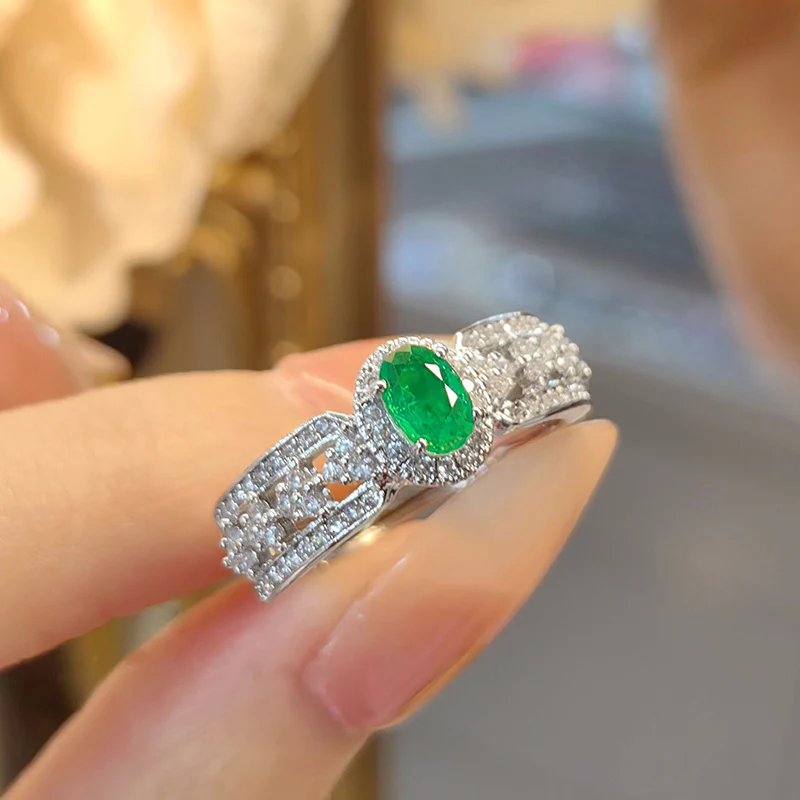 Vintage Minimalist Exquisite Rhinestone Emerald Gemstone Ring - QUGEX