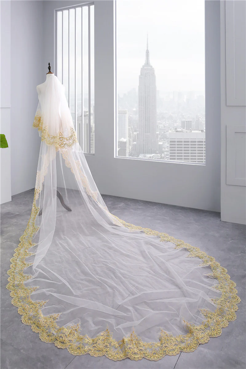 Two-tier Luxurious  Wedding Veil with Golden Lace - QUGEX
