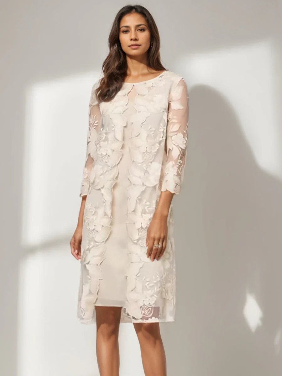 Sheath/Column 2 Pieces Scoop Mother of the Bride Dresses Chiffon Knee-Length Lace 3/4 Sleeves Cocktail Dress - QUGEX