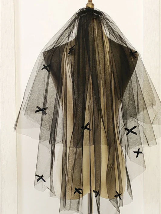 Two-tier Lace Wedding Veils Elbow Veils with Embroidery - QUGEX