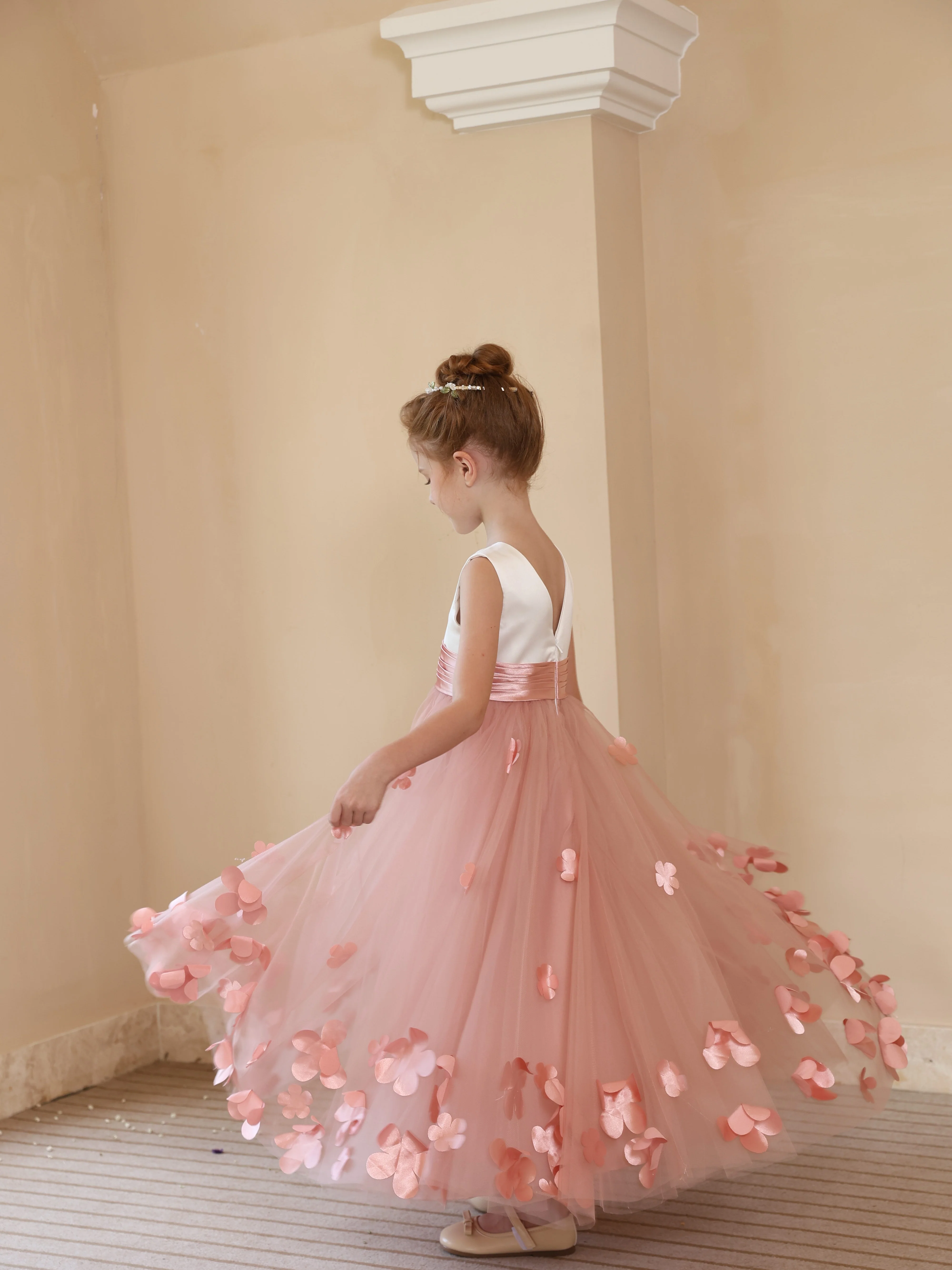 Ball-Gown Satin Tulle Scoop Sleeveless Ankle Length  Flower Girl Dresses With Flower - QUGEX