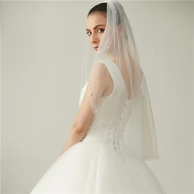 One-tier Pearl Wedding Veils Elbow Veils with Faux Pearl - QUGEX
