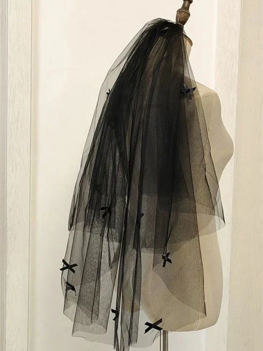 Two-tier Lace Wedding Veils Elbow Veils with Embroidery - QUGEX