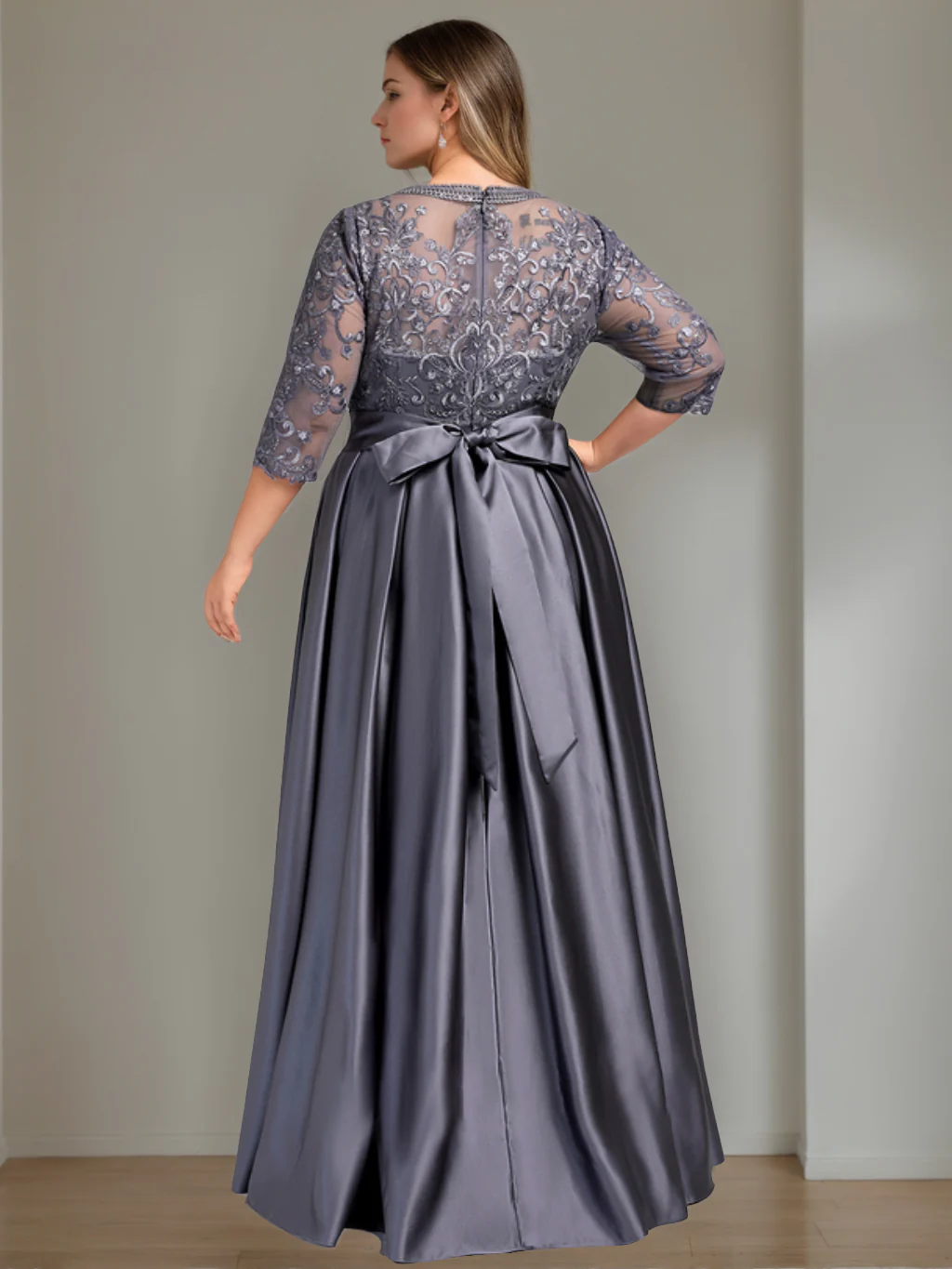 A-Line/Princess Scoop 3/4 Length Sleeves Floor-Length Plus Size Mother of the Bride Dresses with Bow & Sequins - QUGEX