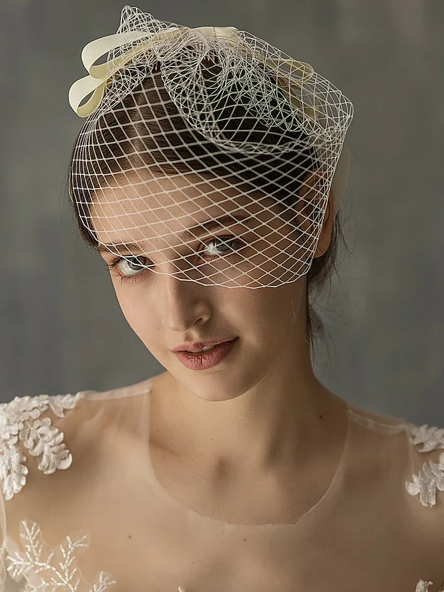 Stylish Tulle Wedding With Ribbon Bow - QUGEX