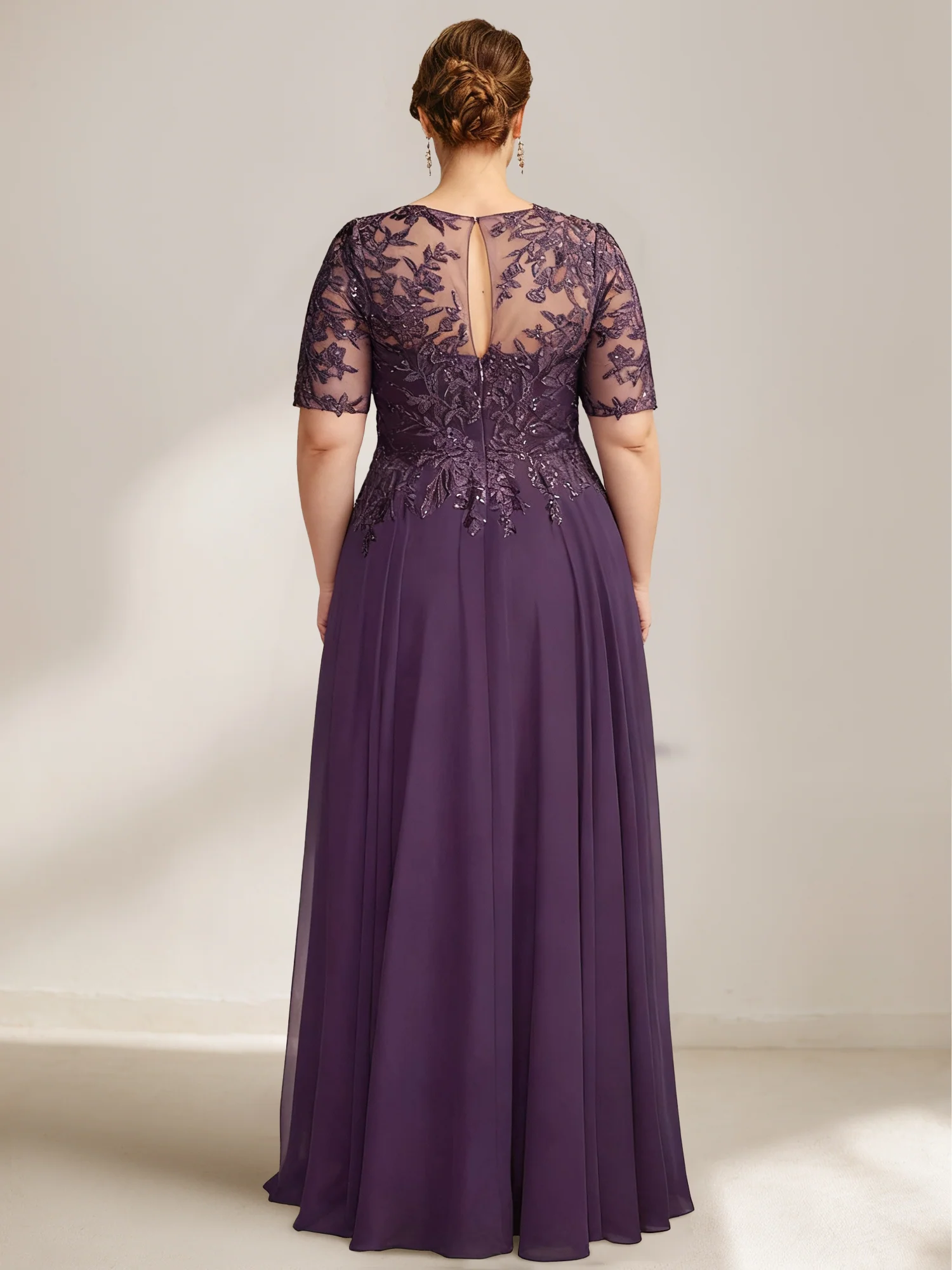 A-Line/Princess Scoop Plus Size Mother of the Bride Dresses Chiffon Floor-Length Sequins - QUGEX