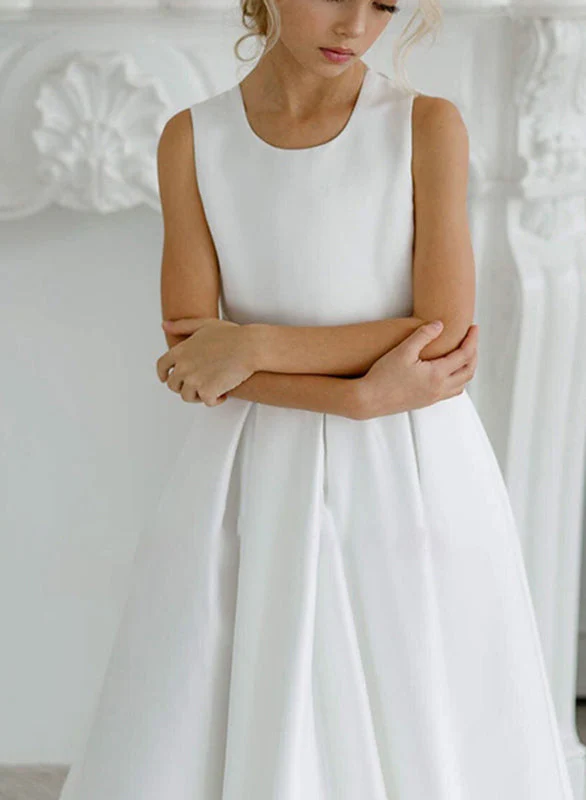 A-Line/Princess Satin Flower Girl Dresses with Applique & Bowknot - QUGEX
