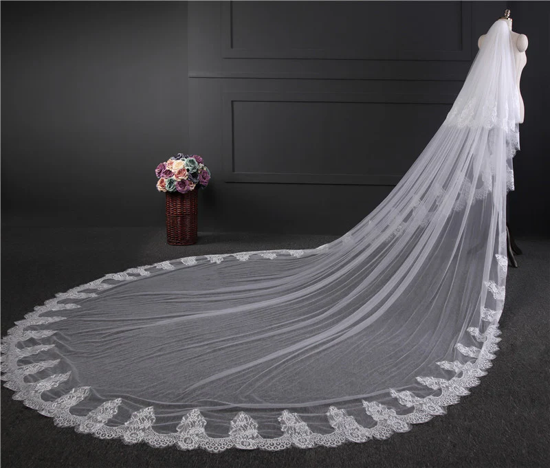One-tier Lace veil extra wide 3M long tail Wedding Veils with Appliques - QUGEX