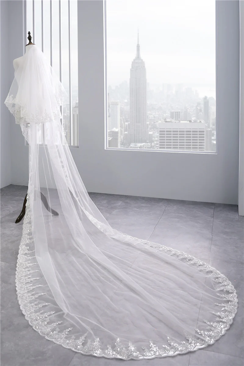 Two-tier Stylish Wedding Veil with sequins - QUGEX