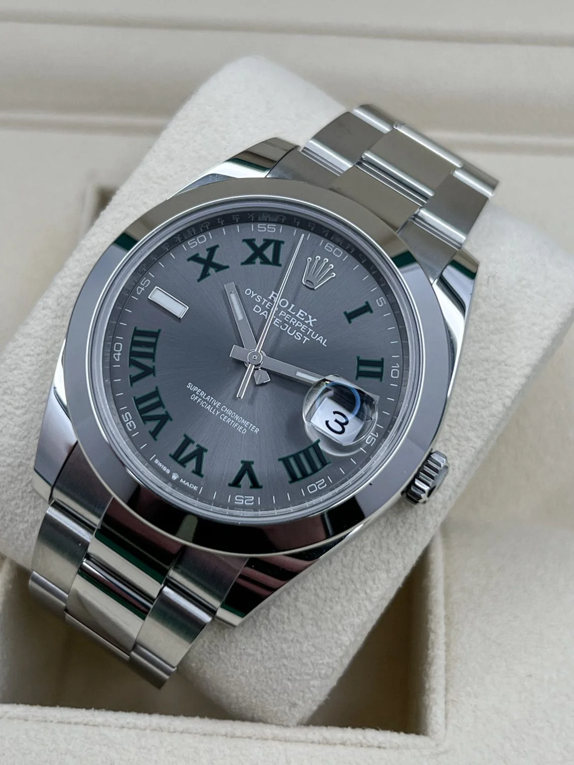 Superclone Rolex Datejust 41mm Rhodium Dial 126300 Wimbledon Oyster