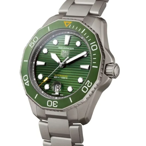 TAG Heuer Aquaracer Men Automatic Green Titanium Watch WBP208B.BF0631