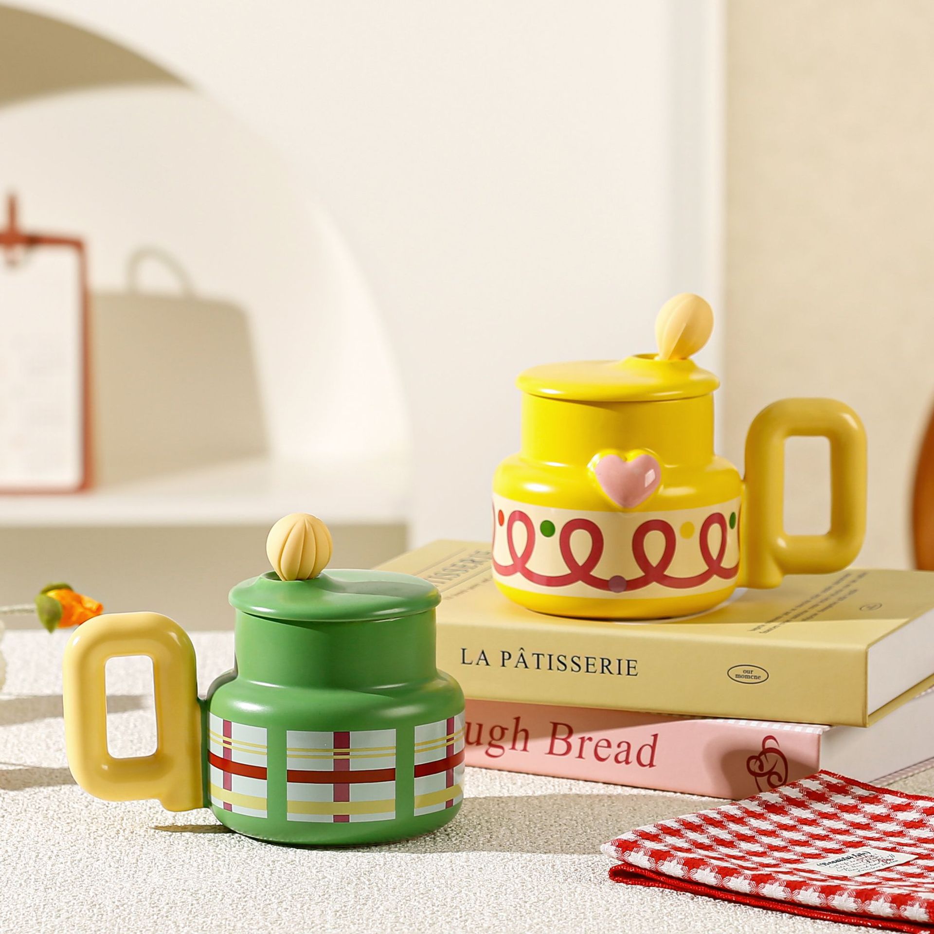 Ceramic Mug with Lid