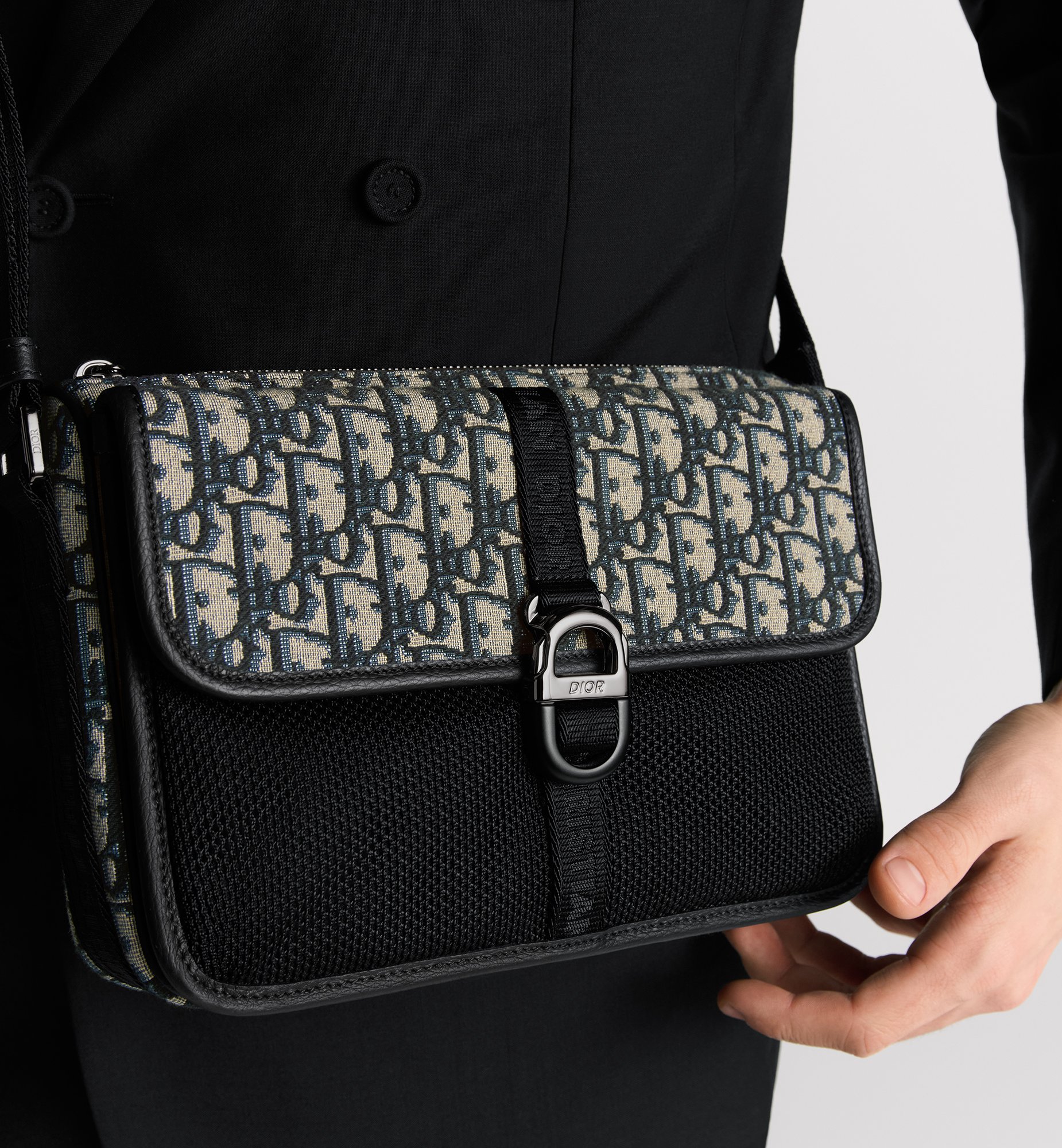 Dior 8 Bag with Strap 1EIPO302YKY_H27E