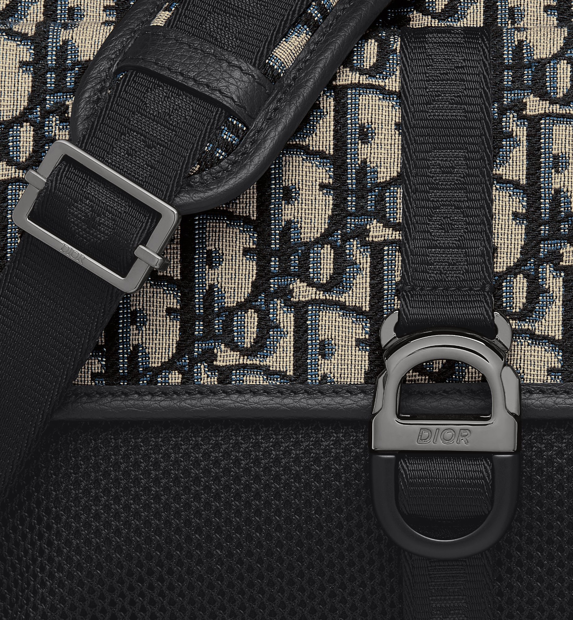 Dior 8 Bag with Strap 1EIPO302YKY_H27E