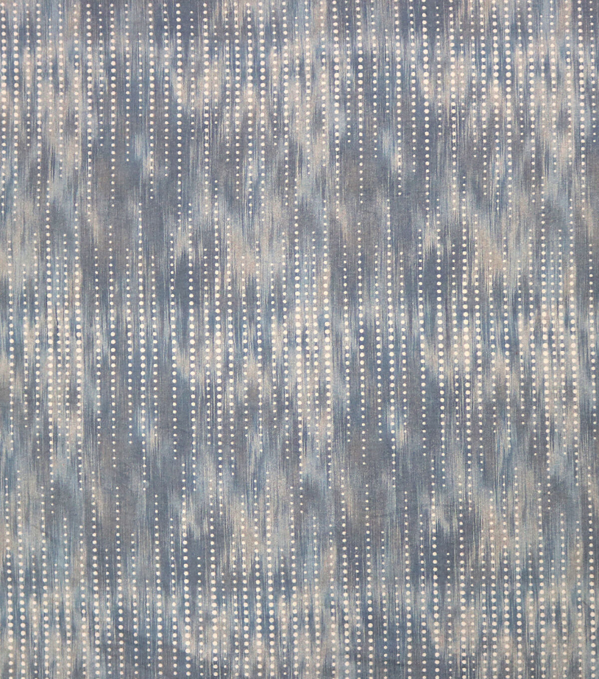 Dots On Texture Purple Super Snuggle Flannel Fabric