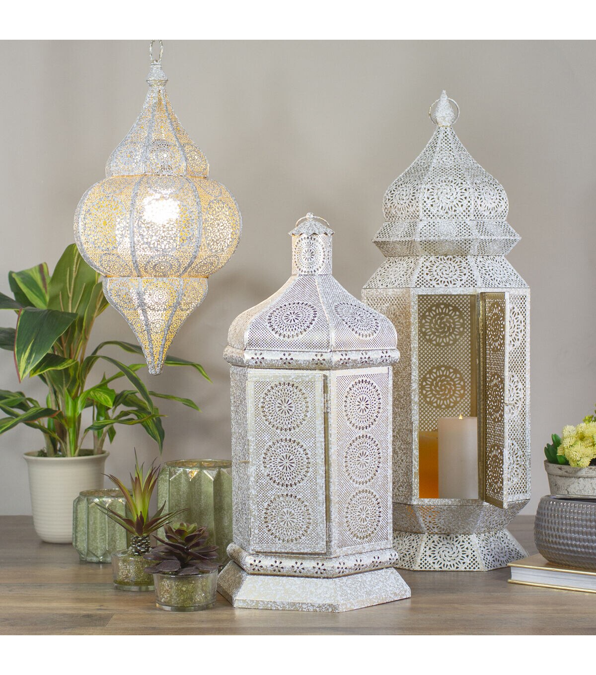 Northlight 21.5 White Gold Moroccan Pillar Candle Lantern